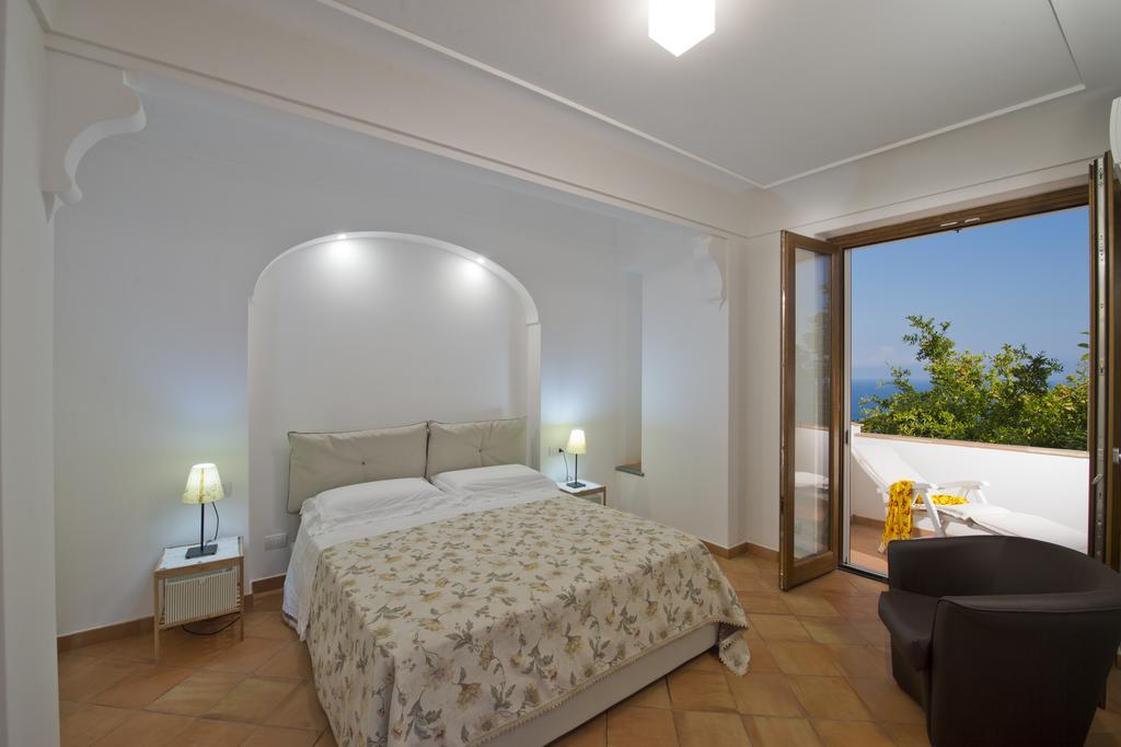Villa Gaetano Praiano Bagian luar foto