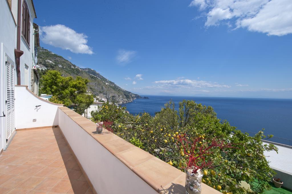 Villa Gaetano Praiano Bagian luar foto