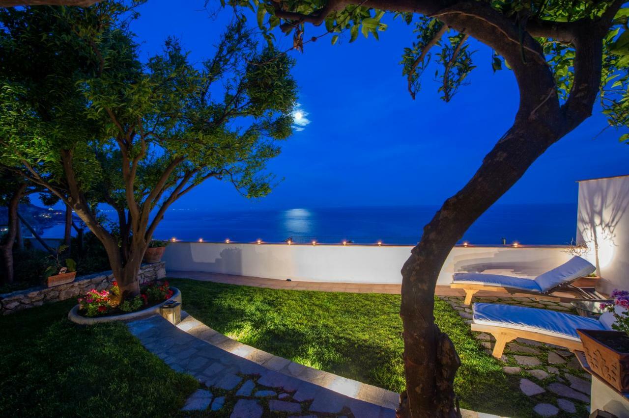 Villa Gaetano Praiano Bagian luar foto
